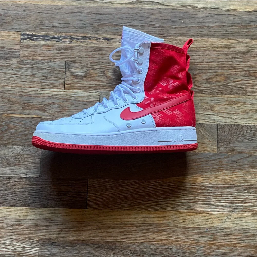 Nike SF Air Force 1 High cut “University Red” size 11